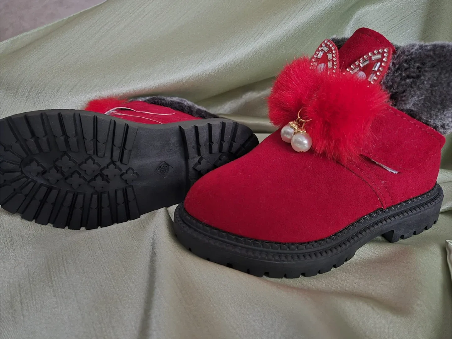 Cute Red Kids Winter Boots – Size 28, Brand New image indicator(2)