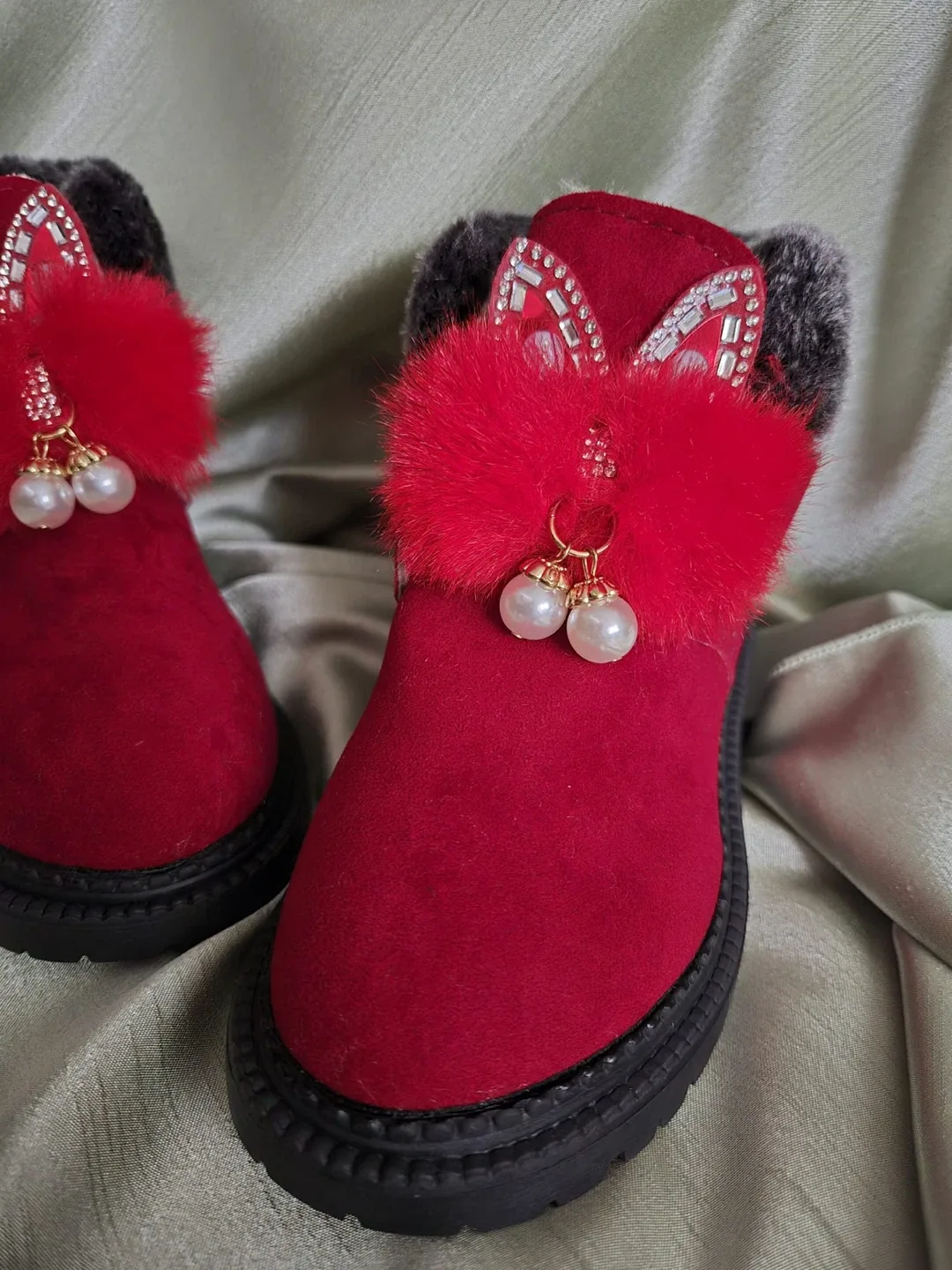 Cute Red Kids Winter Boots – Size 28, Brand New image indicator(3)