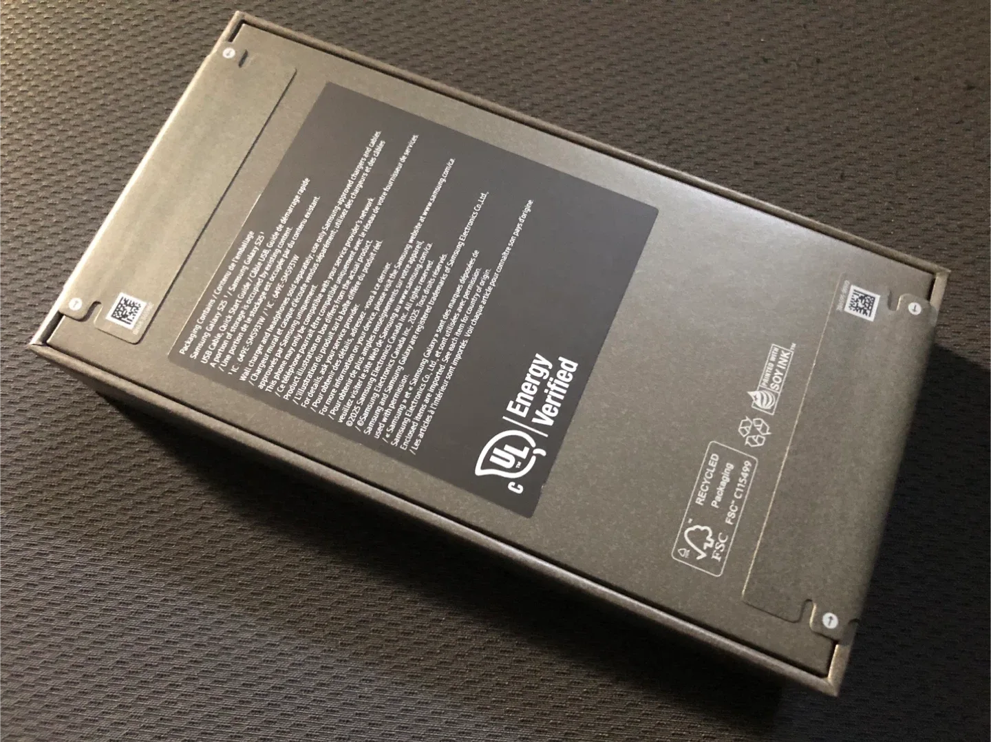 New SEALED Samsung Galaxy S25 Blueblack 256GB!!! image indicator(2)