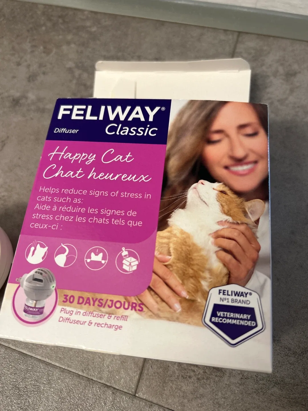 Feliway Classic Happy Cat Diffuser * 2 image indicator(2)