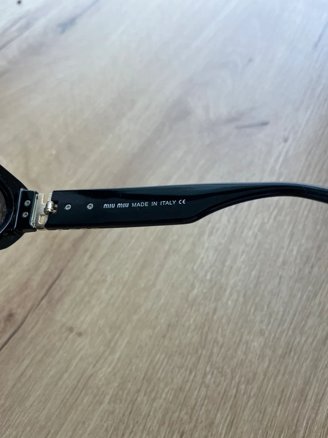 Miu Miu Black Sunglasses image indicator(2)