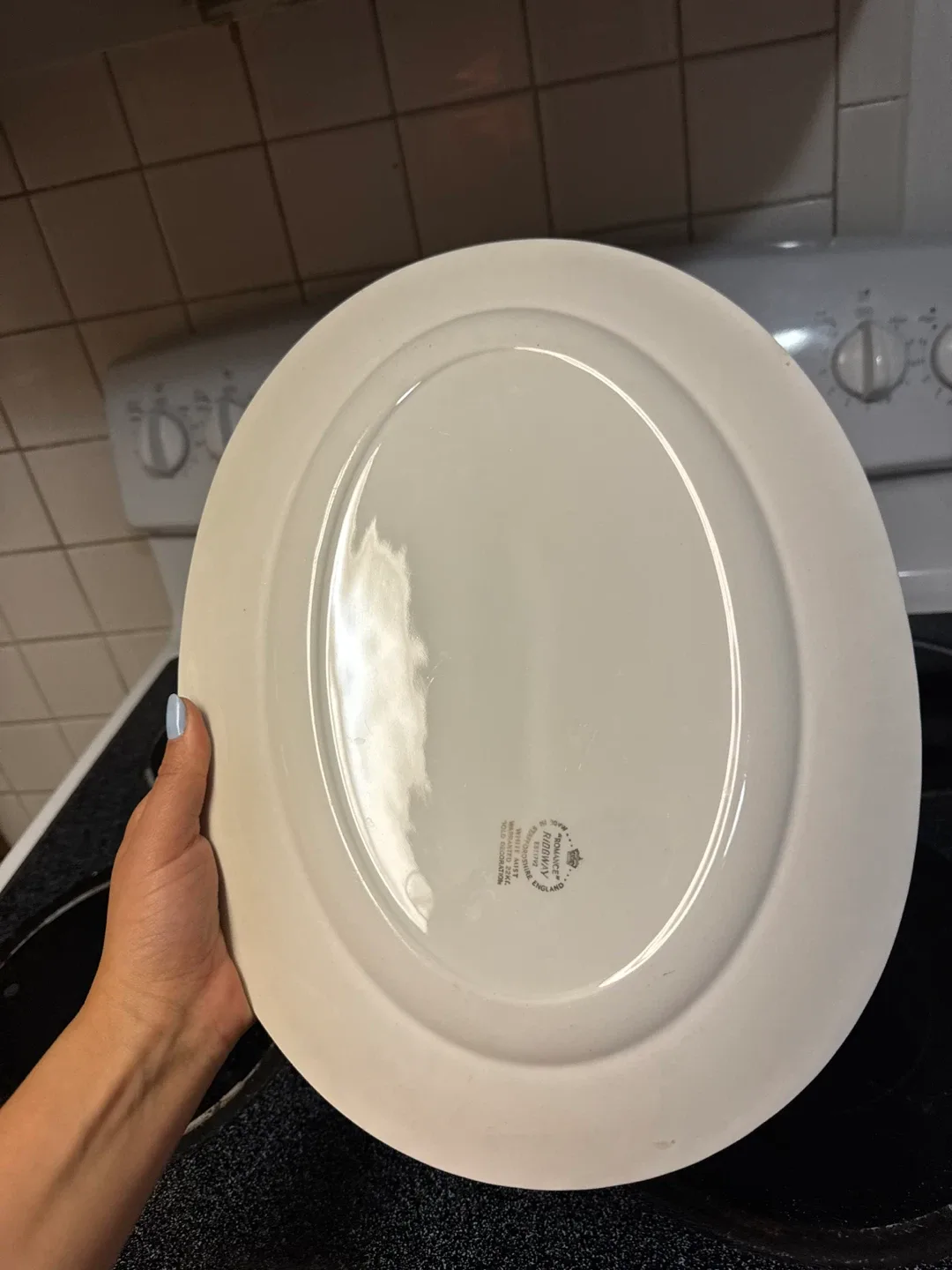 Ridgway Romance White Mist Platter 14k decoration image indicator(4)