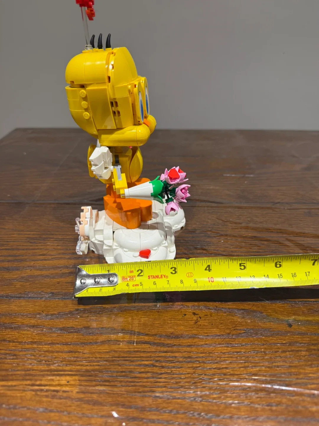 LEGO Looney Tunes Tweety Bird Valentine's Day image indicator(6)