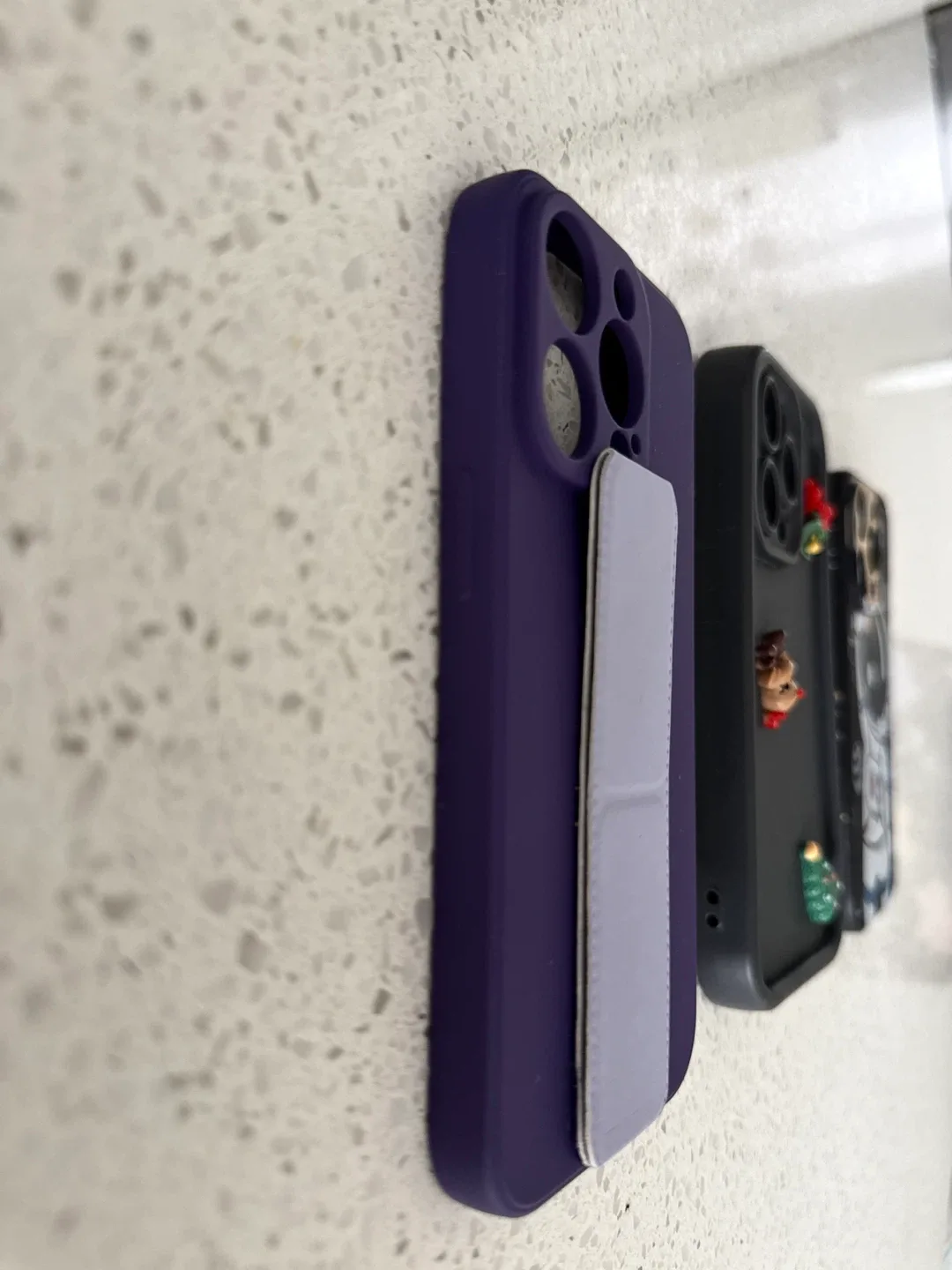 IPhone 14 Pro Phone Case Bundle image indicator(5)