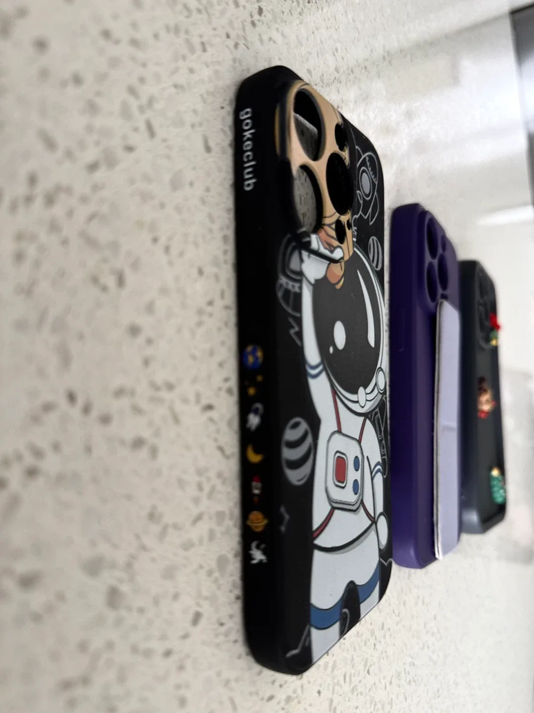 IPhone 14 Pro Phone Case Bundle image indicator(4)