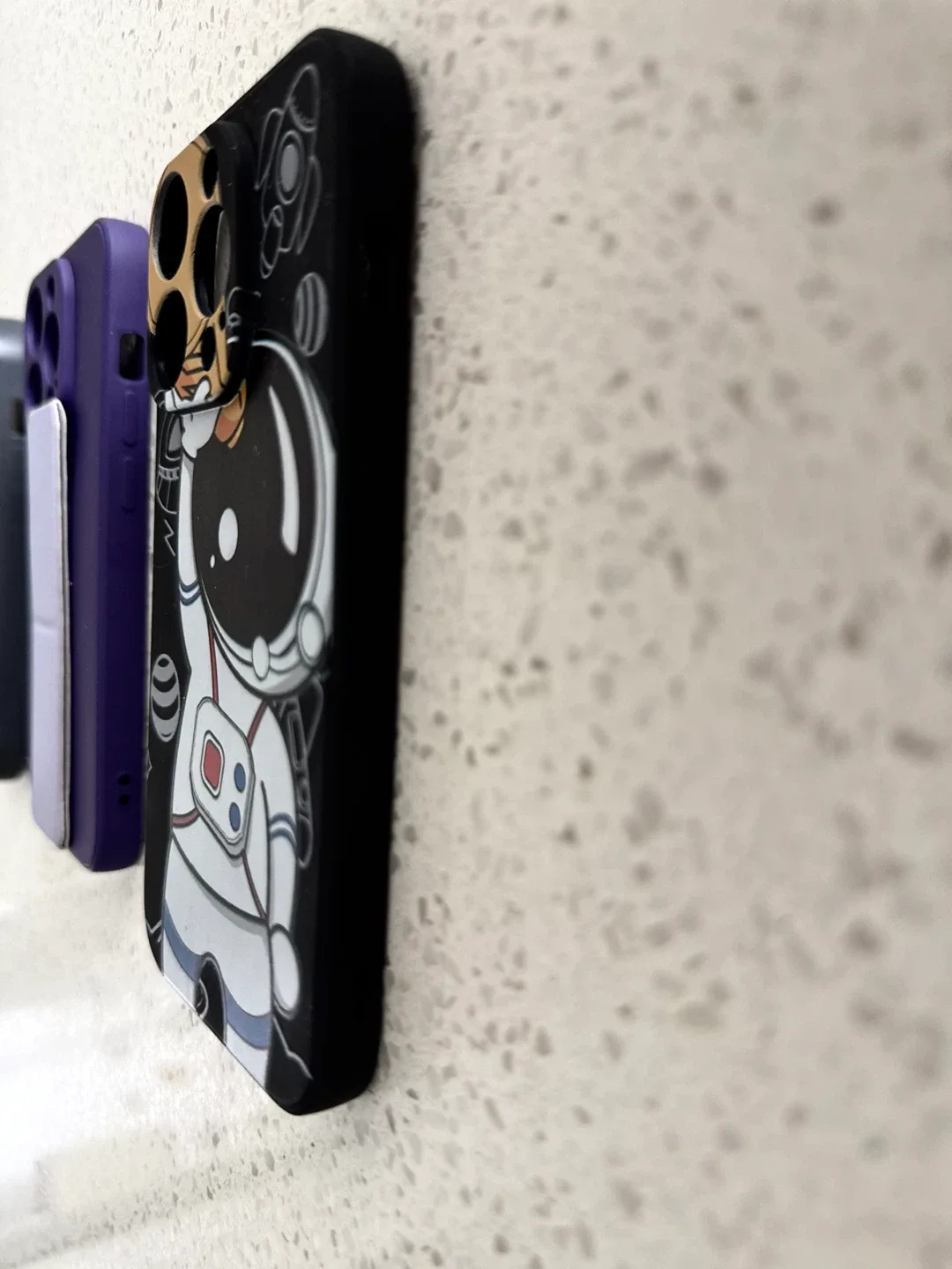 IPhone 14 Pro Phone Case Bundle image indicator(7)