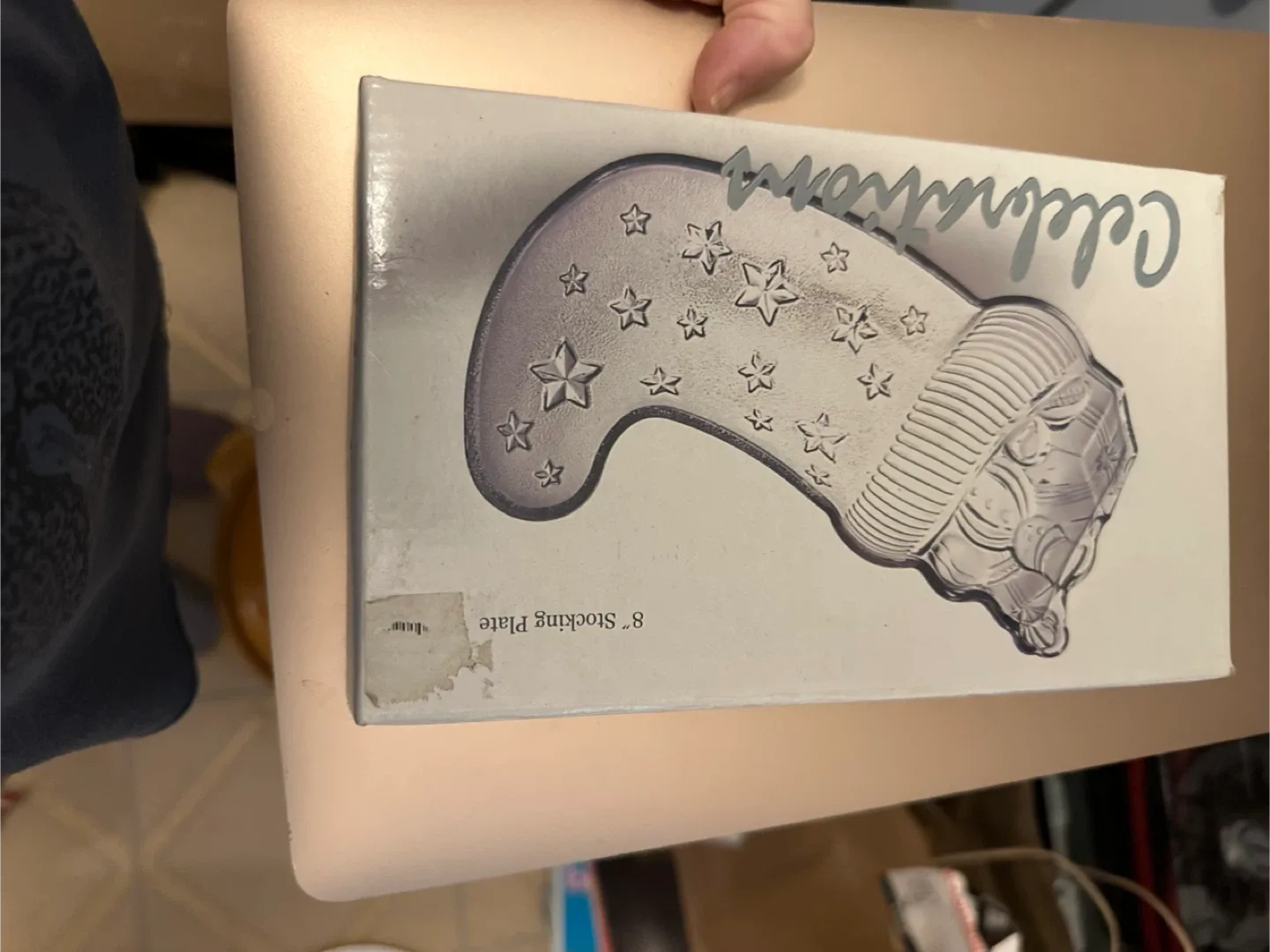 Crystal Clear 8" Stocking Plate - New in Box image indicator(3)