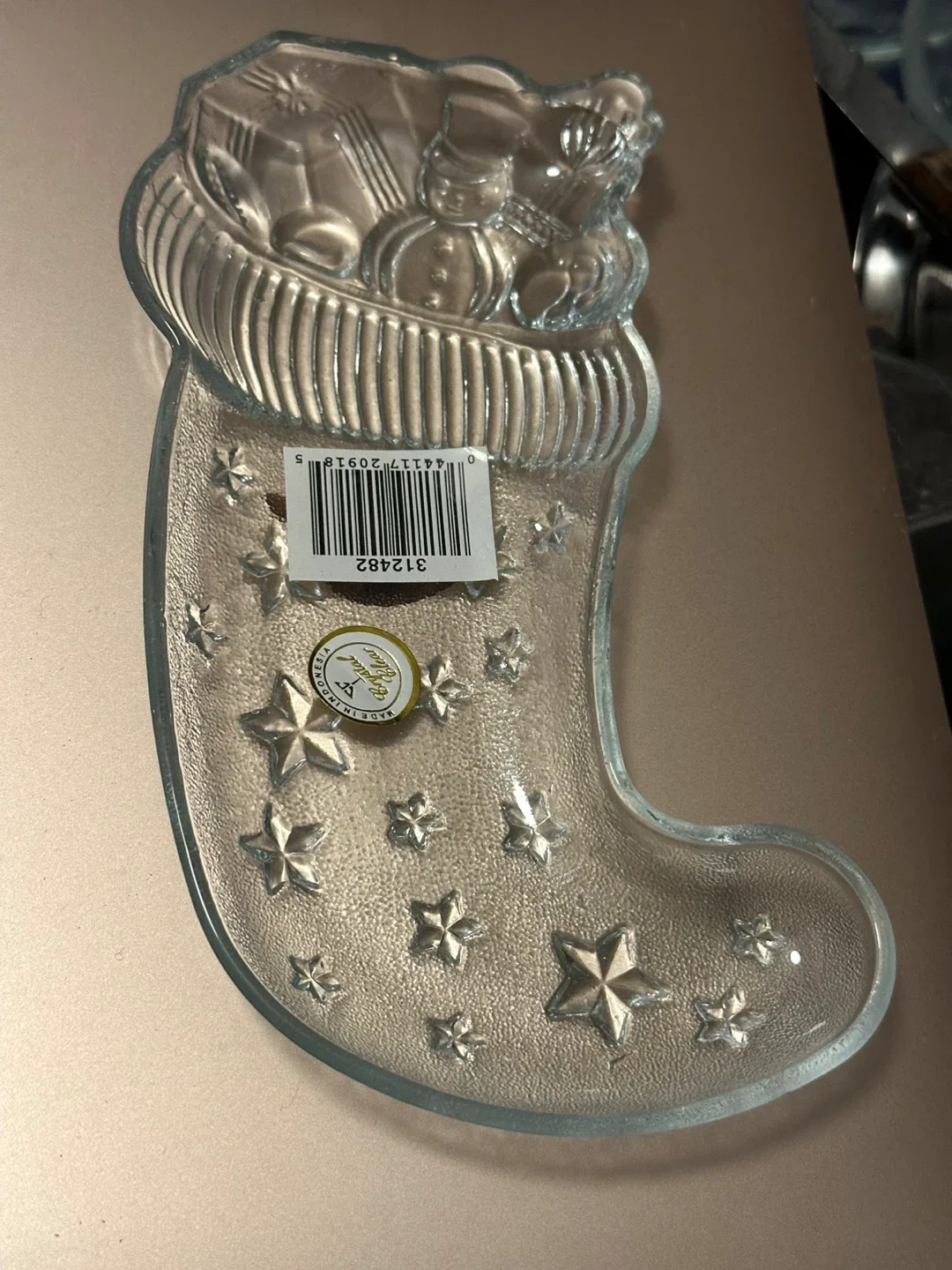 Crystal Clear 8" Stocking Plate - New in Box