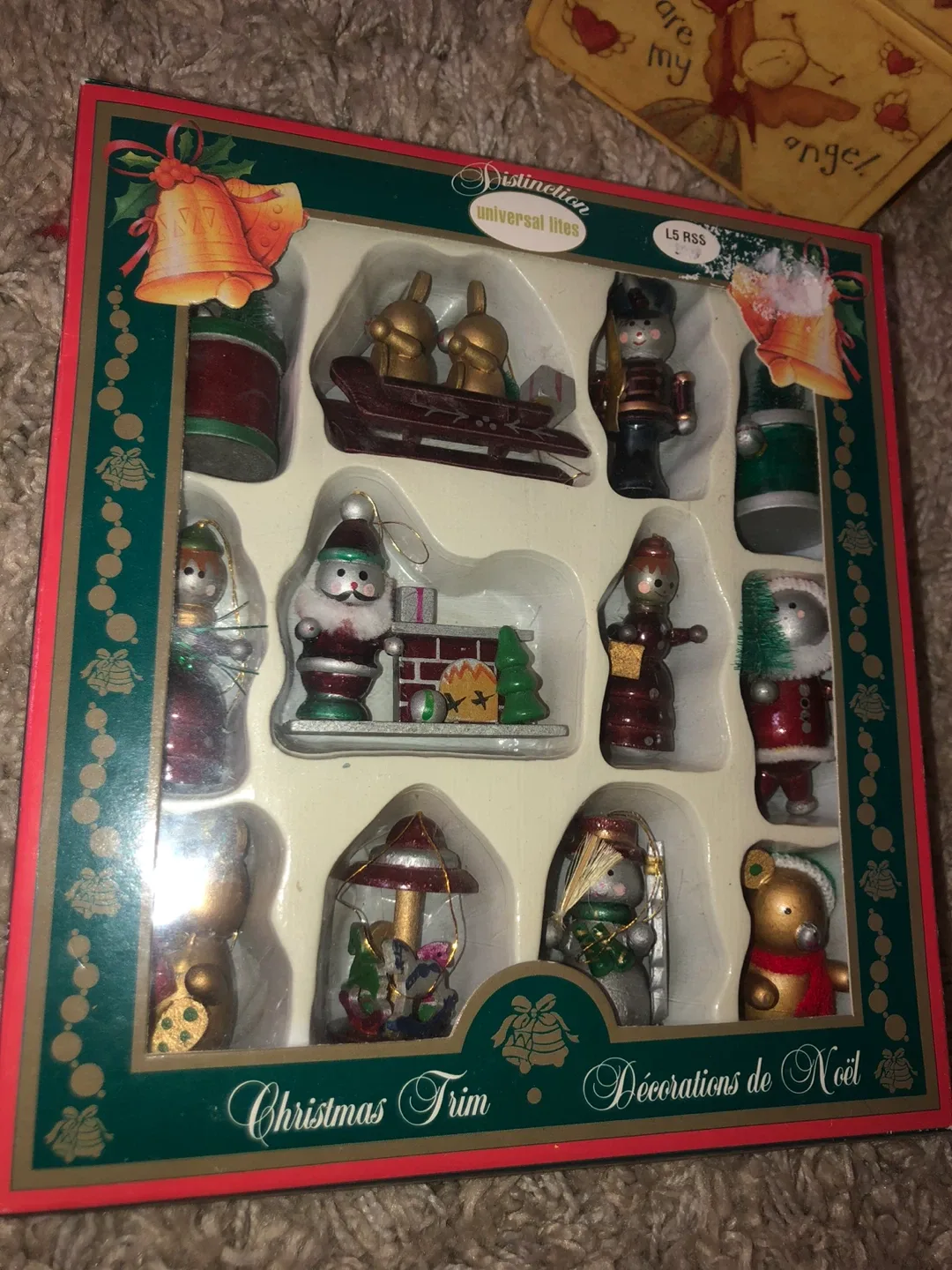 Distinction Universal Lites Christmas Trim Set image indicator(4)