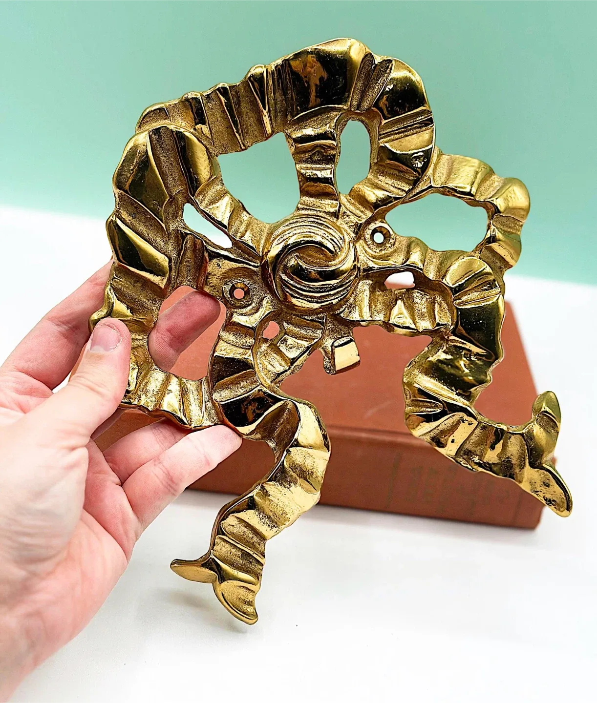 Vintage Brass Bow Wall Hook image indicator(4)