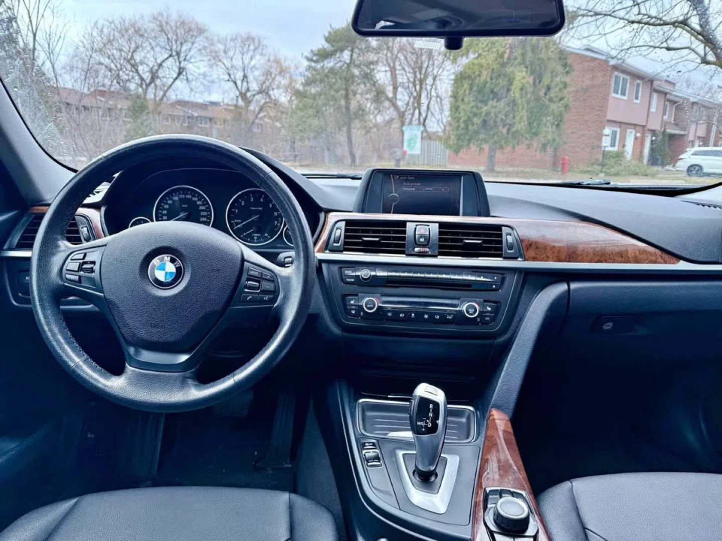 2013 BMW 328i Xdrive image indicator(8)