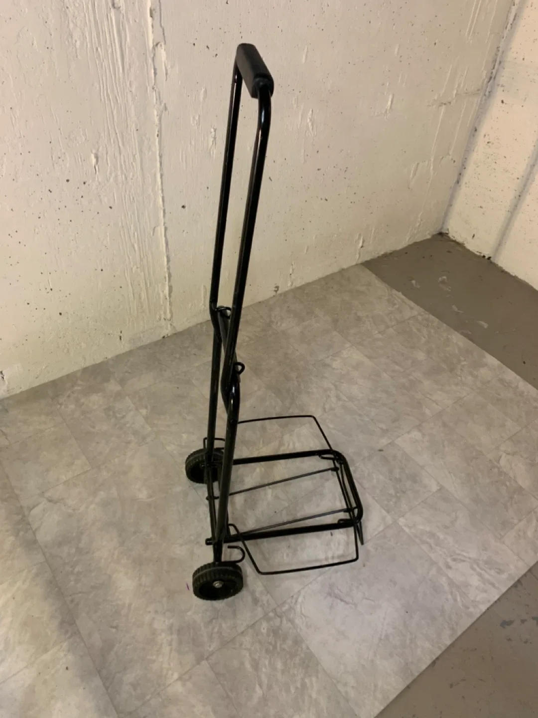 Folding Luggage Cart - Black image indicator(8)
