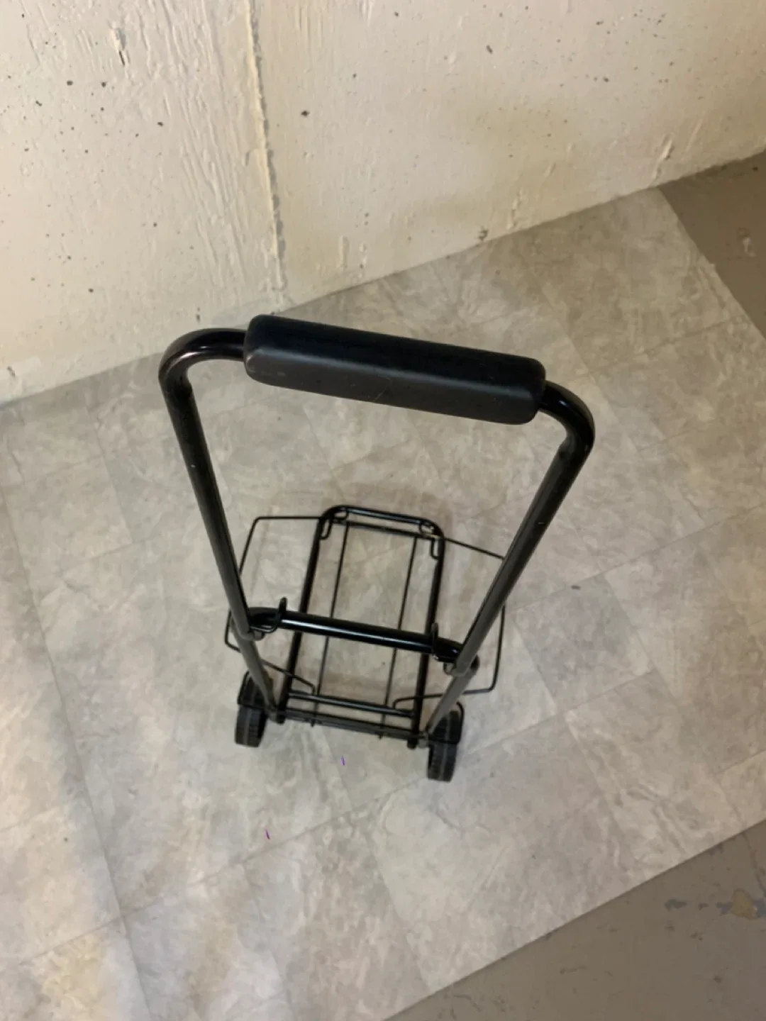 Folding Luggage Cart - Black image indicator(7)
