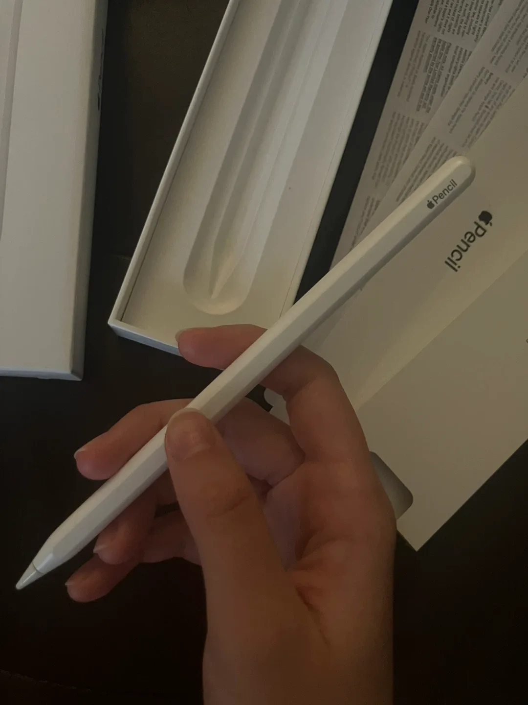 Apple Pencil 2nd Generation - Like New! image indicator(2)