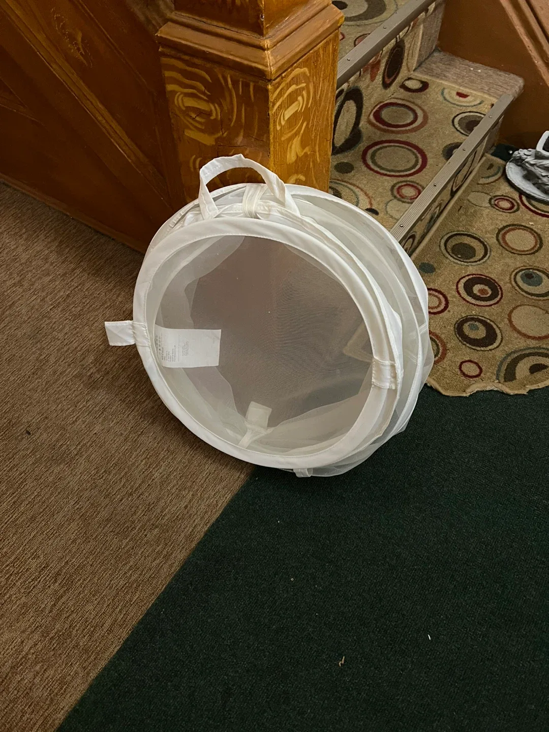 IKEA White Laundry Basket image indicator(2)