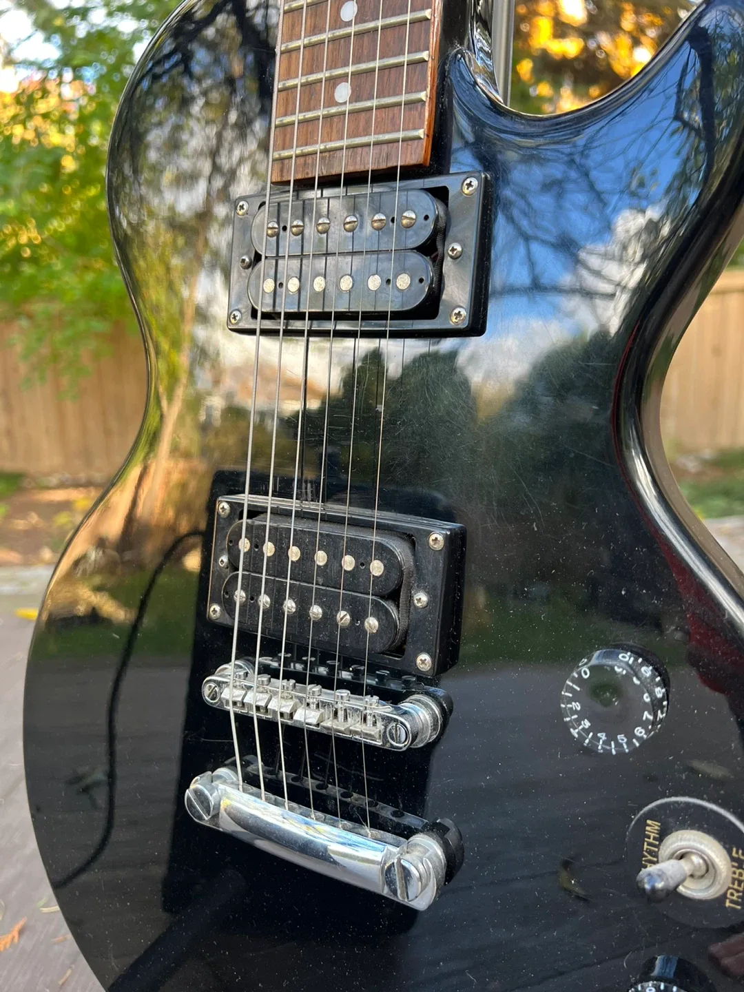 EUC EPIPHONE Special II Elect Guitar & Marshall MG15 DFX Amp image indicator(6)