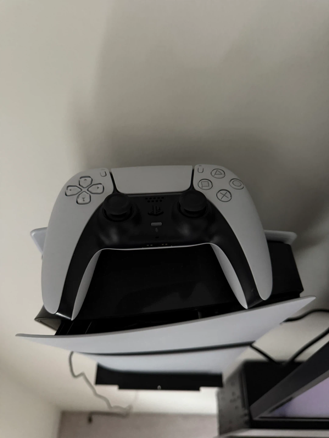 PlayStation 5 (PS5) Console - photo 2