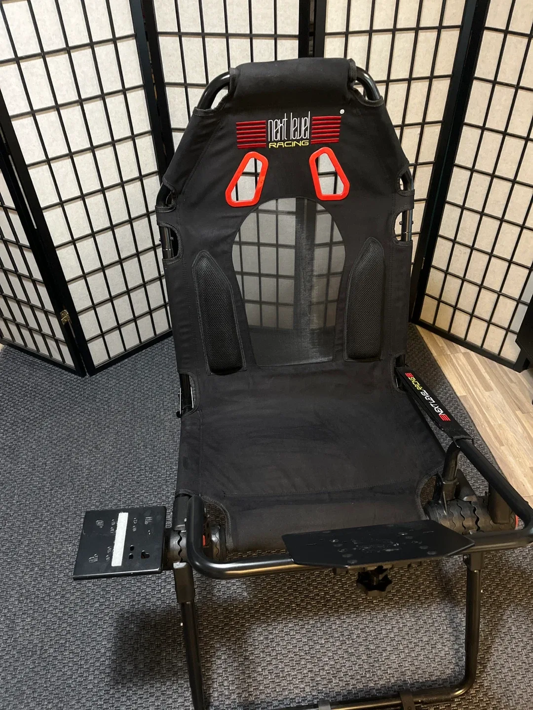 Next Level Racing GT Lite Racing Simulator Cockpit image indicator(3)