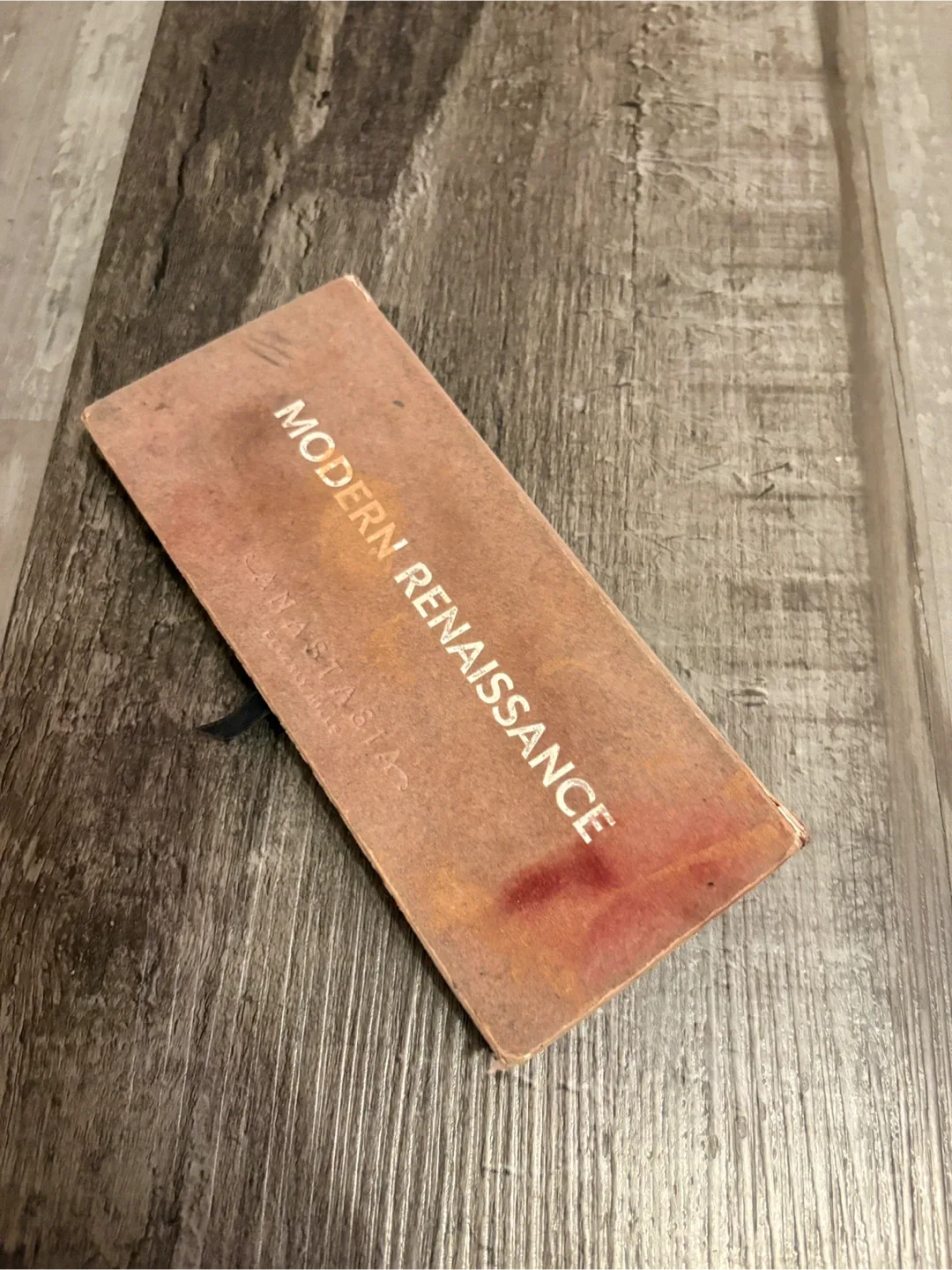 Iconic London Eyeshadow Palette image indicator(8)