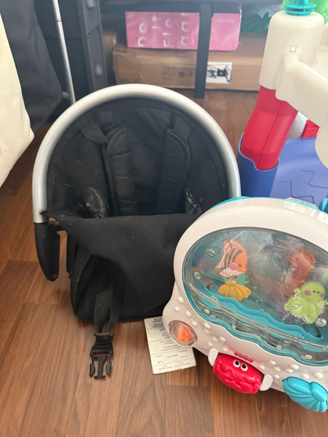 Free - kids toys and portable chair - photo 2