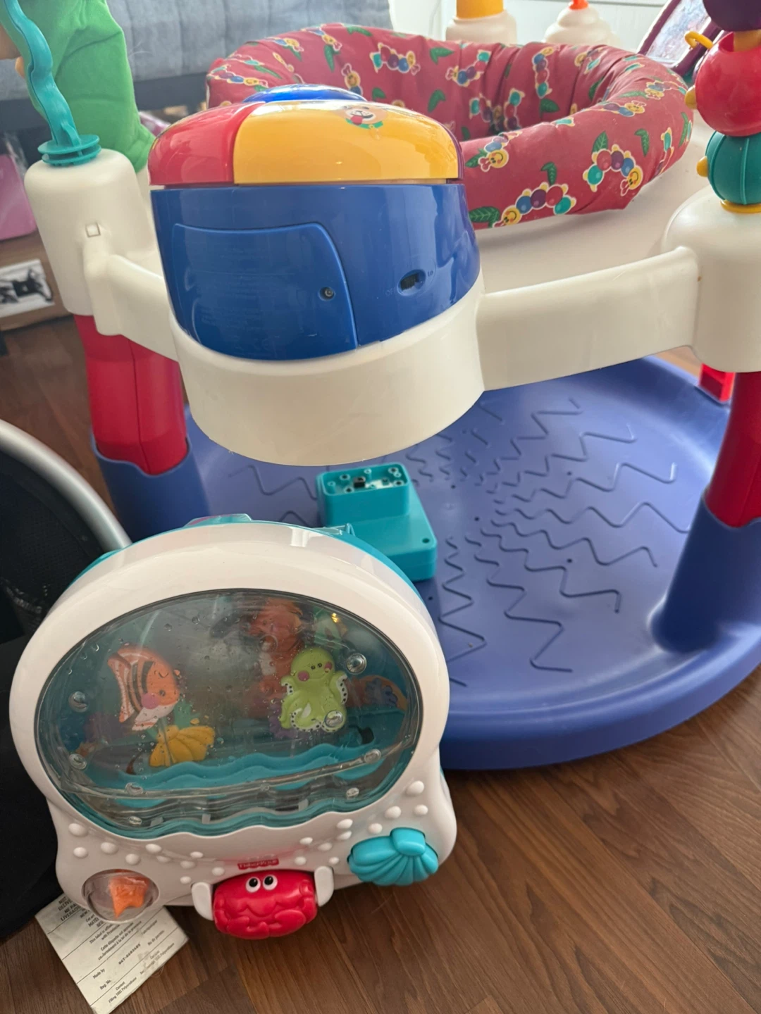 Free - kids toys and portable chair - photo 3