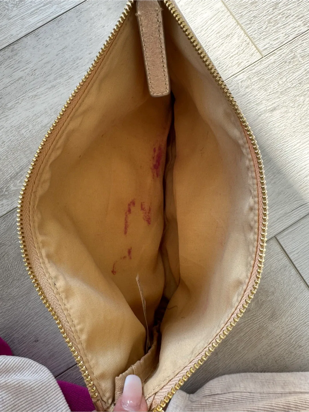 Gold Clutch with Wrist Strap image indicator(5)