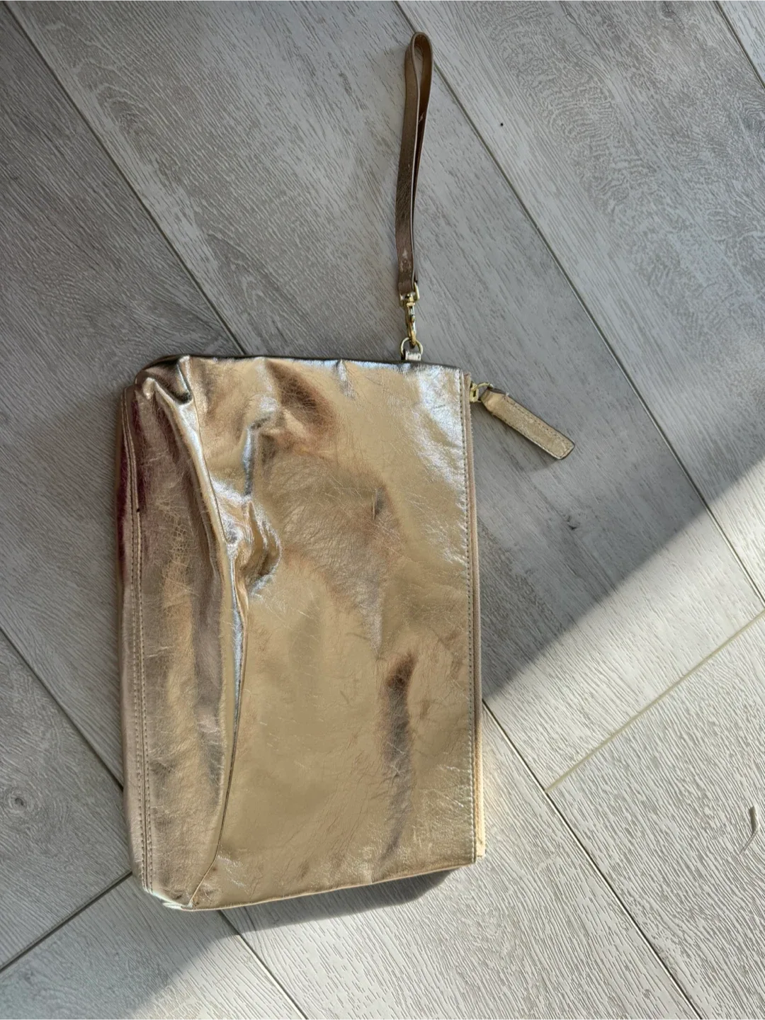 Gold Clutch with Wrist Strap image indicator(4)