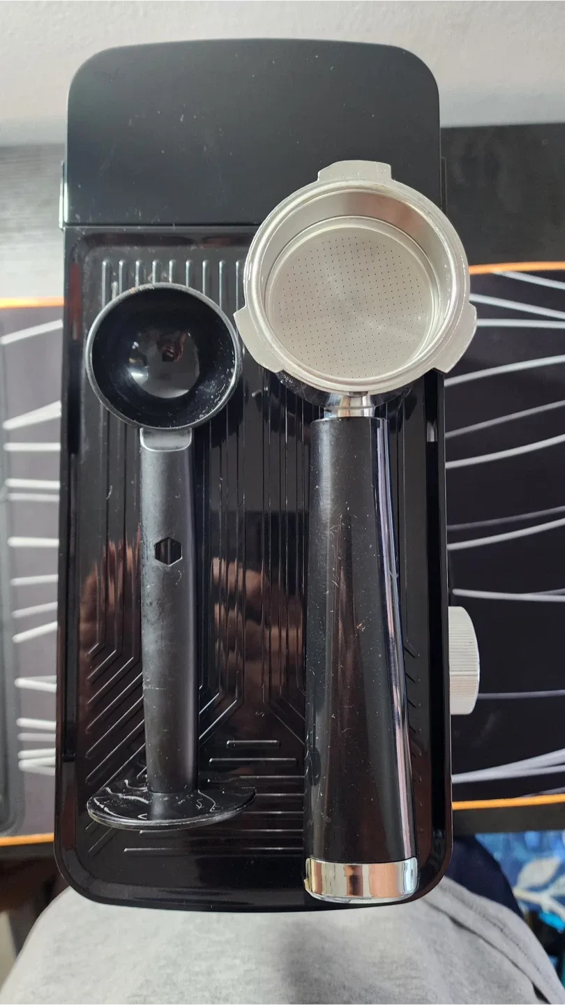 Kismile Espresso Machine with Milk Frother - Stainless Steel image indicator(8)