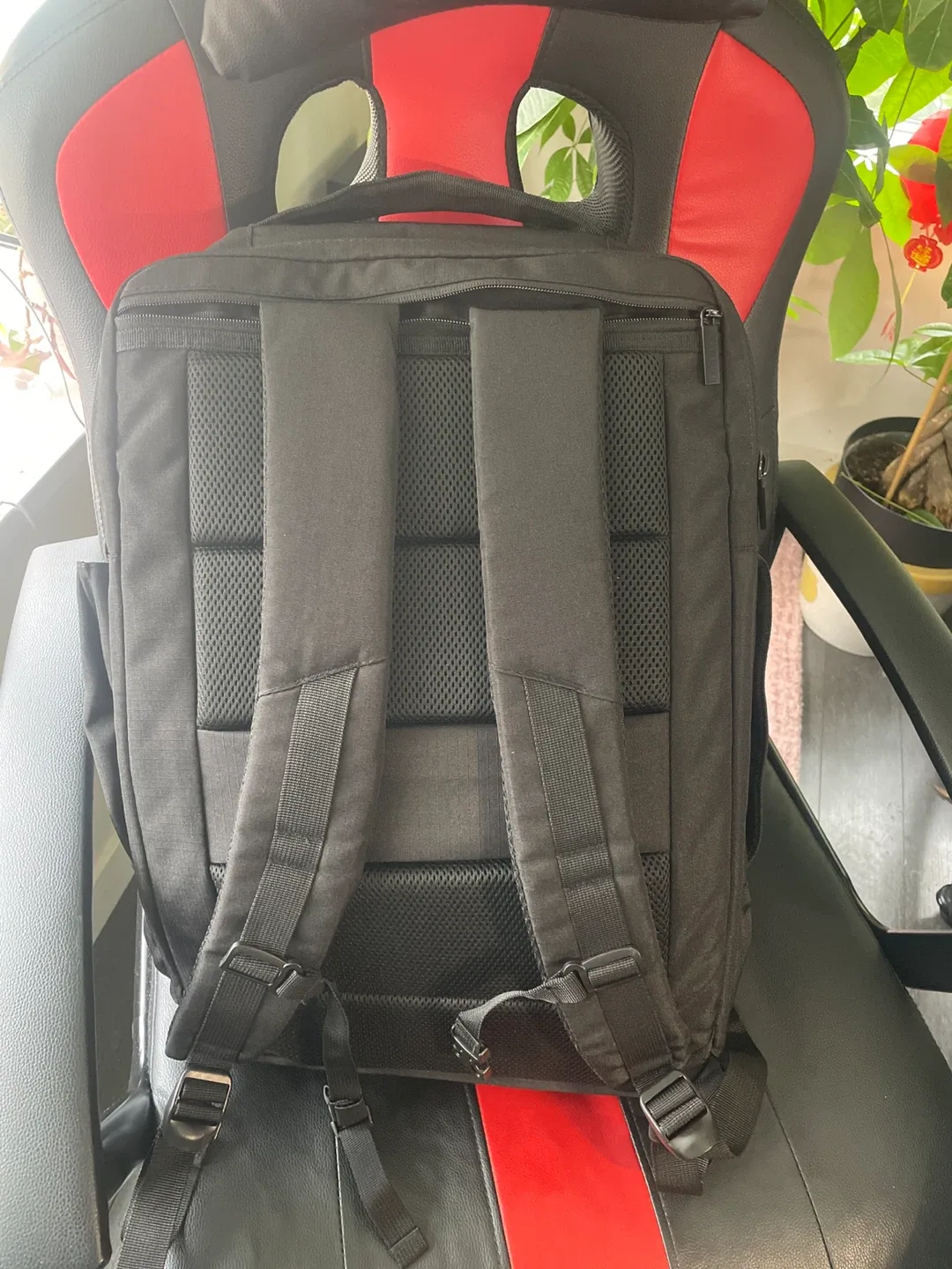 Bugatti Hybrid 2-in-1 Duffle Bag/Backpack image indicator(2)