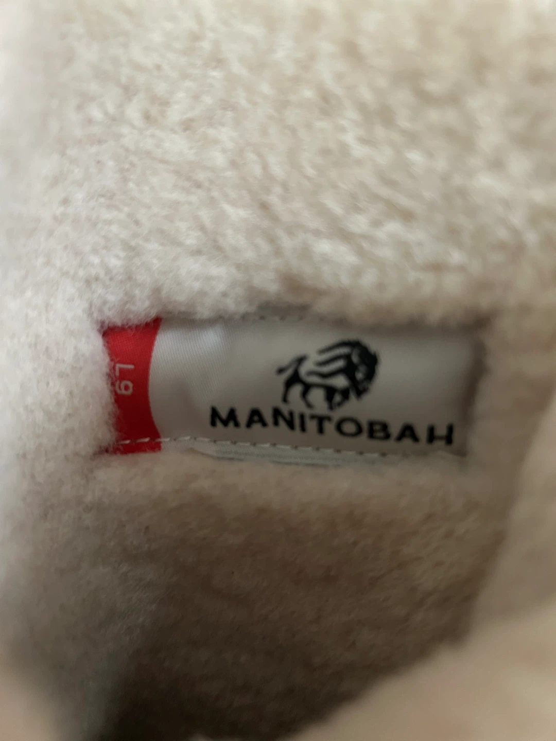 Manitobah Mukluks Tundra Boots Size 9 - photo 2
