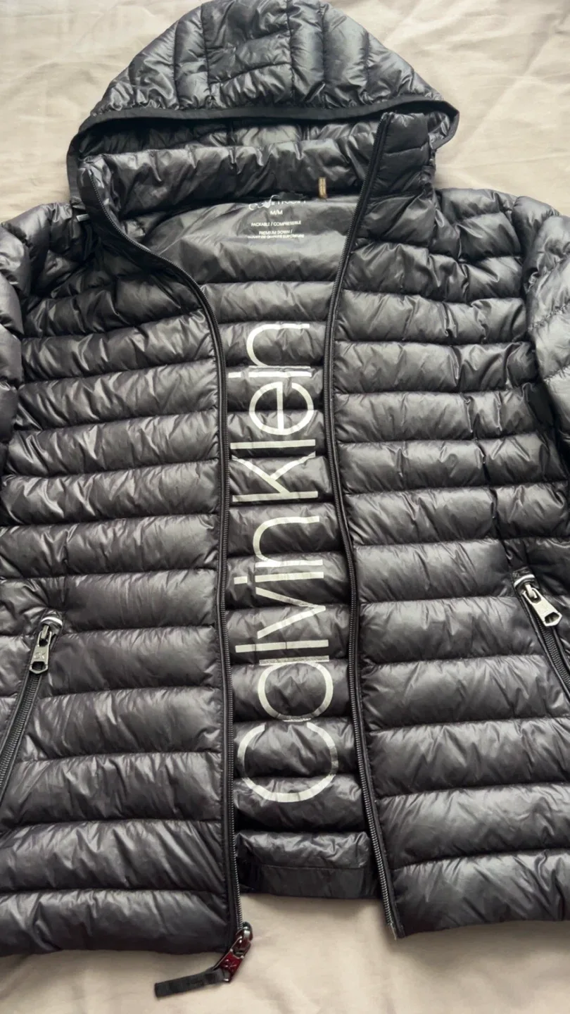 Calvin Klein Packable Down Puffer Jacket - M/M image indicator(7)