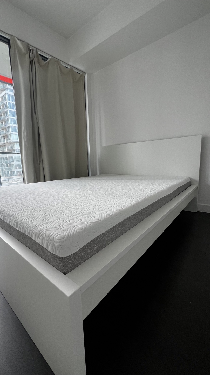 Bloom Mattress - Like New! - photo 3