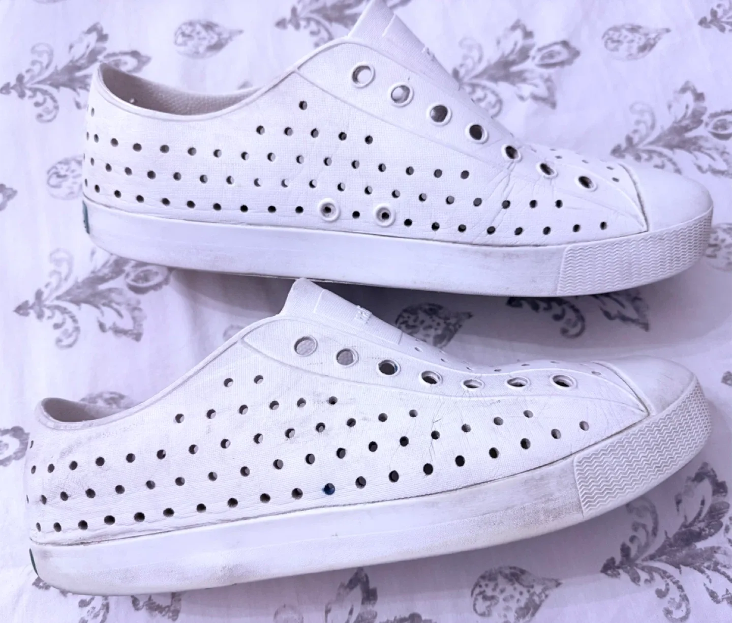 Native White Jefferson Slip-On Shoes image indicator(4)