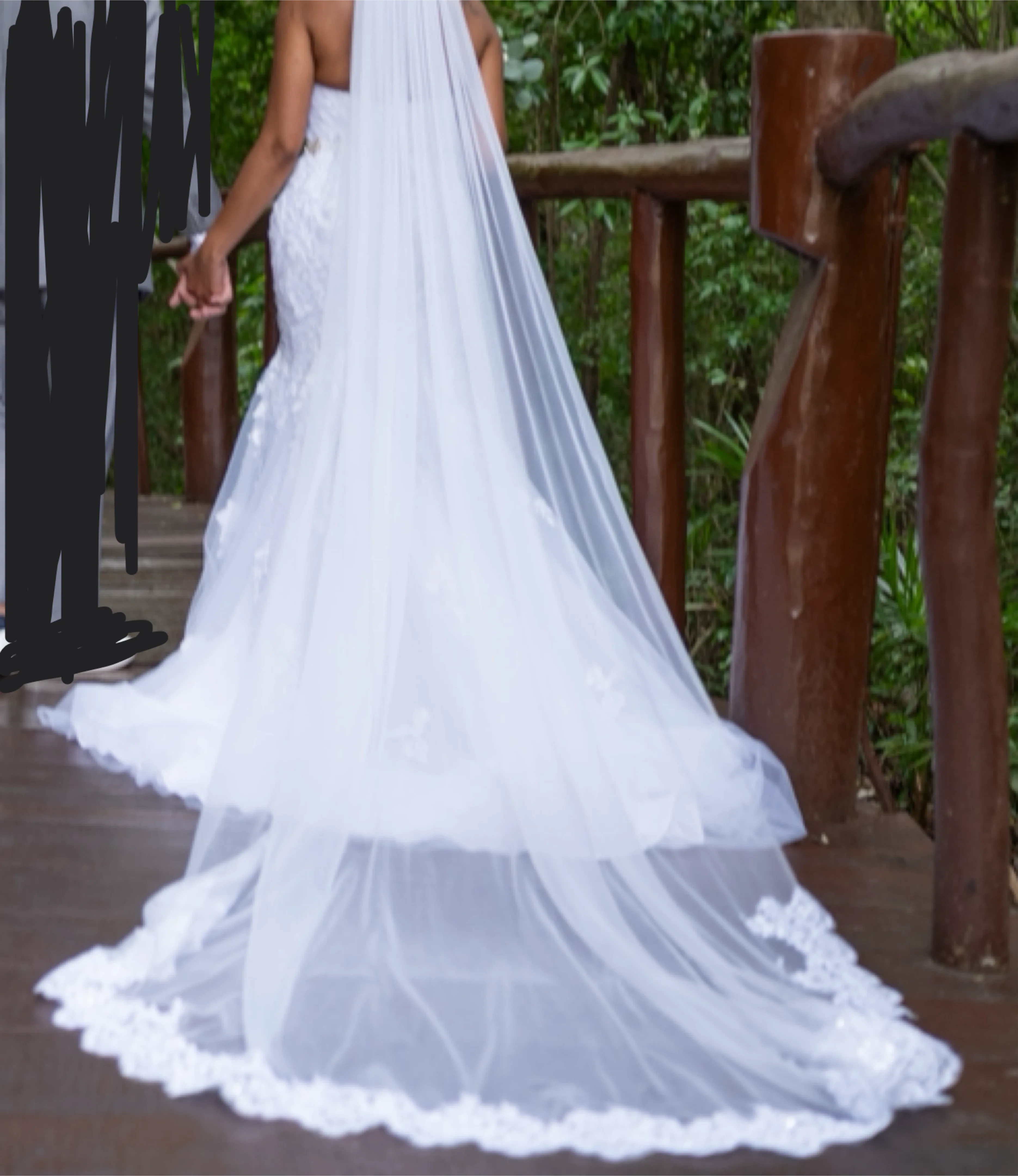 Wedding Veil - One Size image indicator(5)