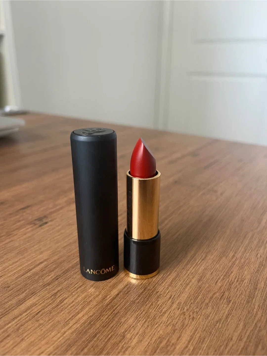 Lancôme Lipstick image indicator(2)
