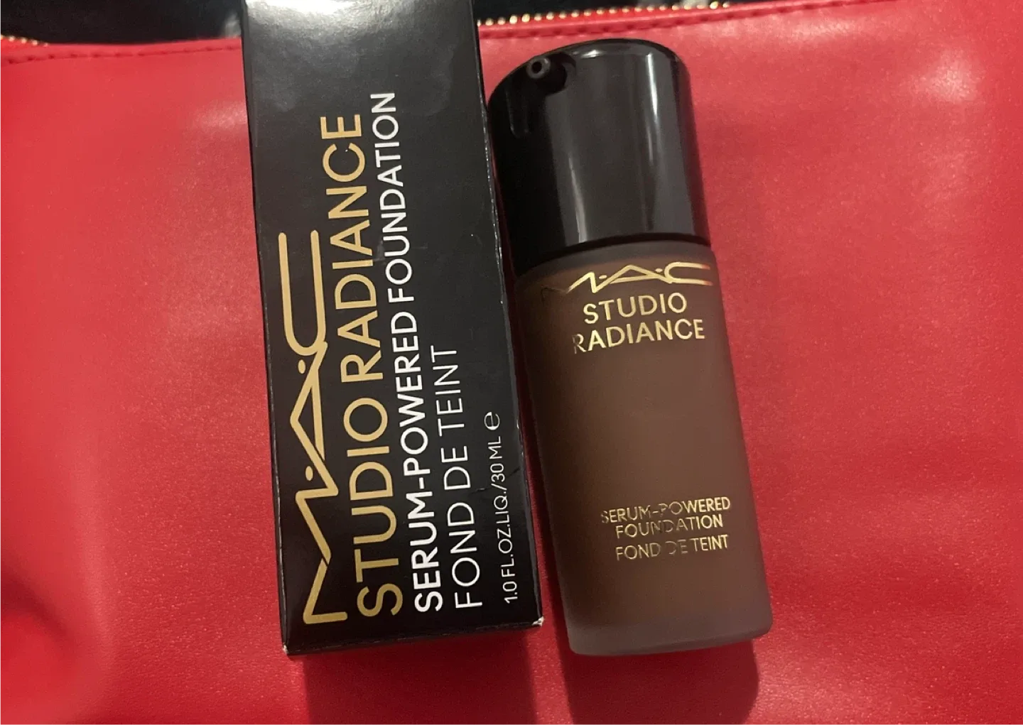MAC Studio Radiance Serum-Powered Foundation