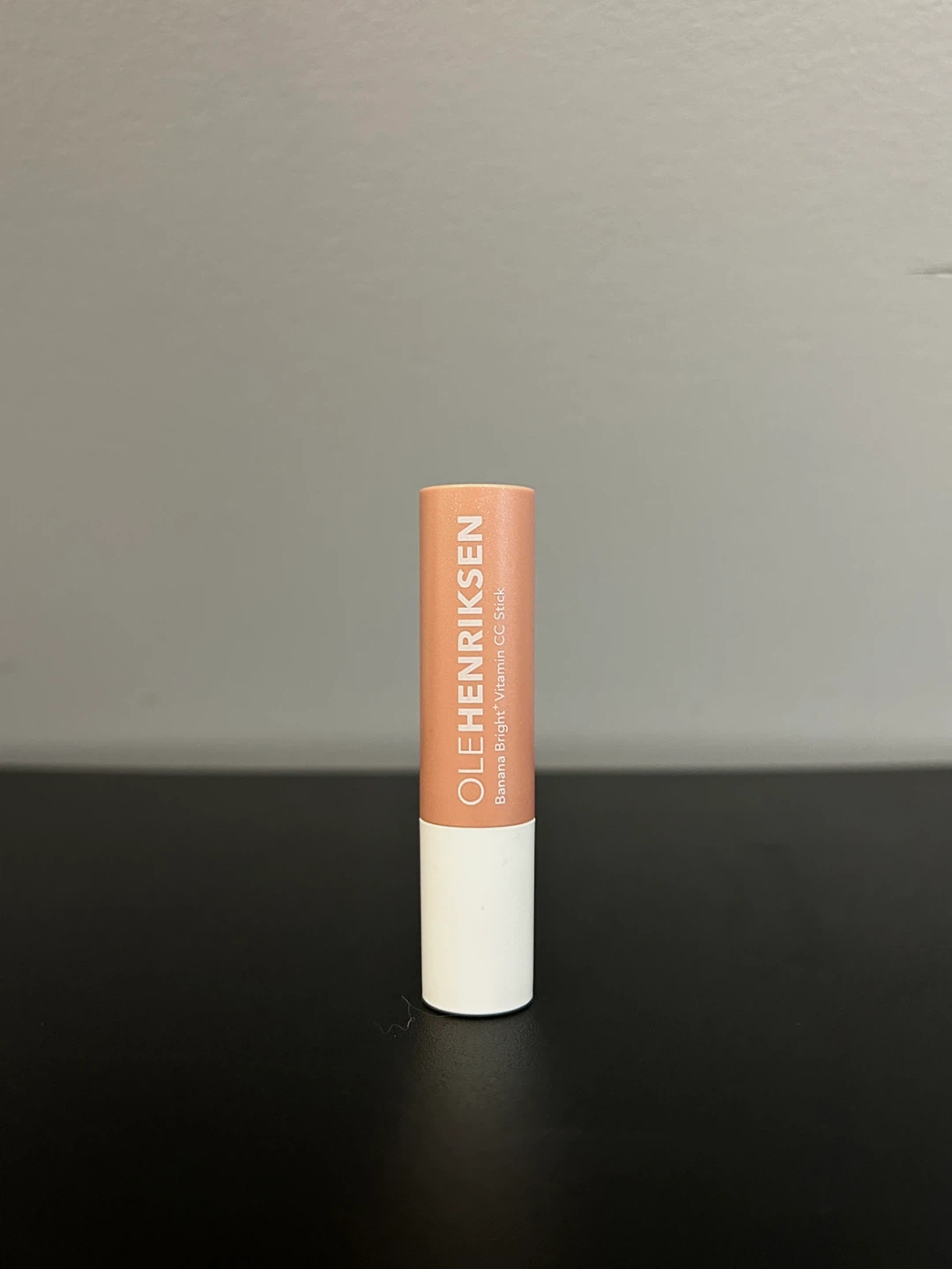 OLEHENRIKSEN Banana Bright+ Vitamin CC Stick