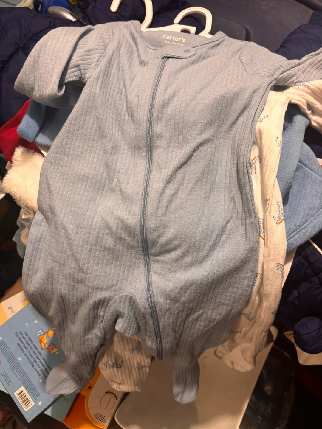 Carter's & Chick Pee - 9 Months set image indicator(6)