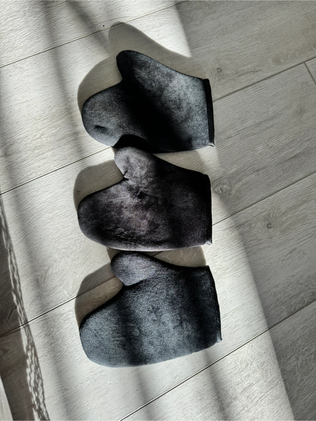 Black Self Tanning Mitts - photo 2