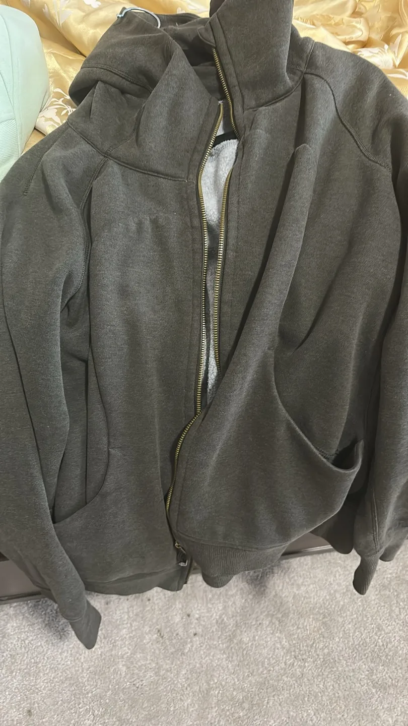 Lululemon Jackets and define size 10 and 12 image indicator(4)