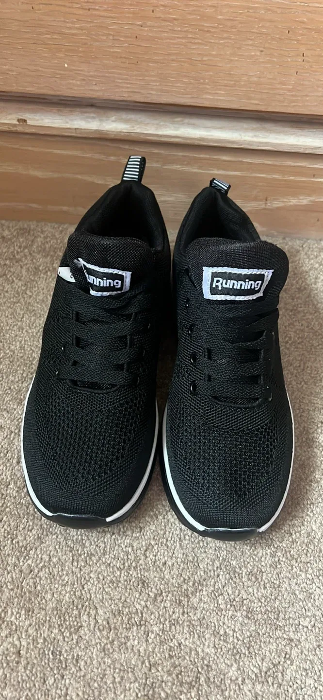 Jucxinus women’s athletic shoes lack Running Shoes