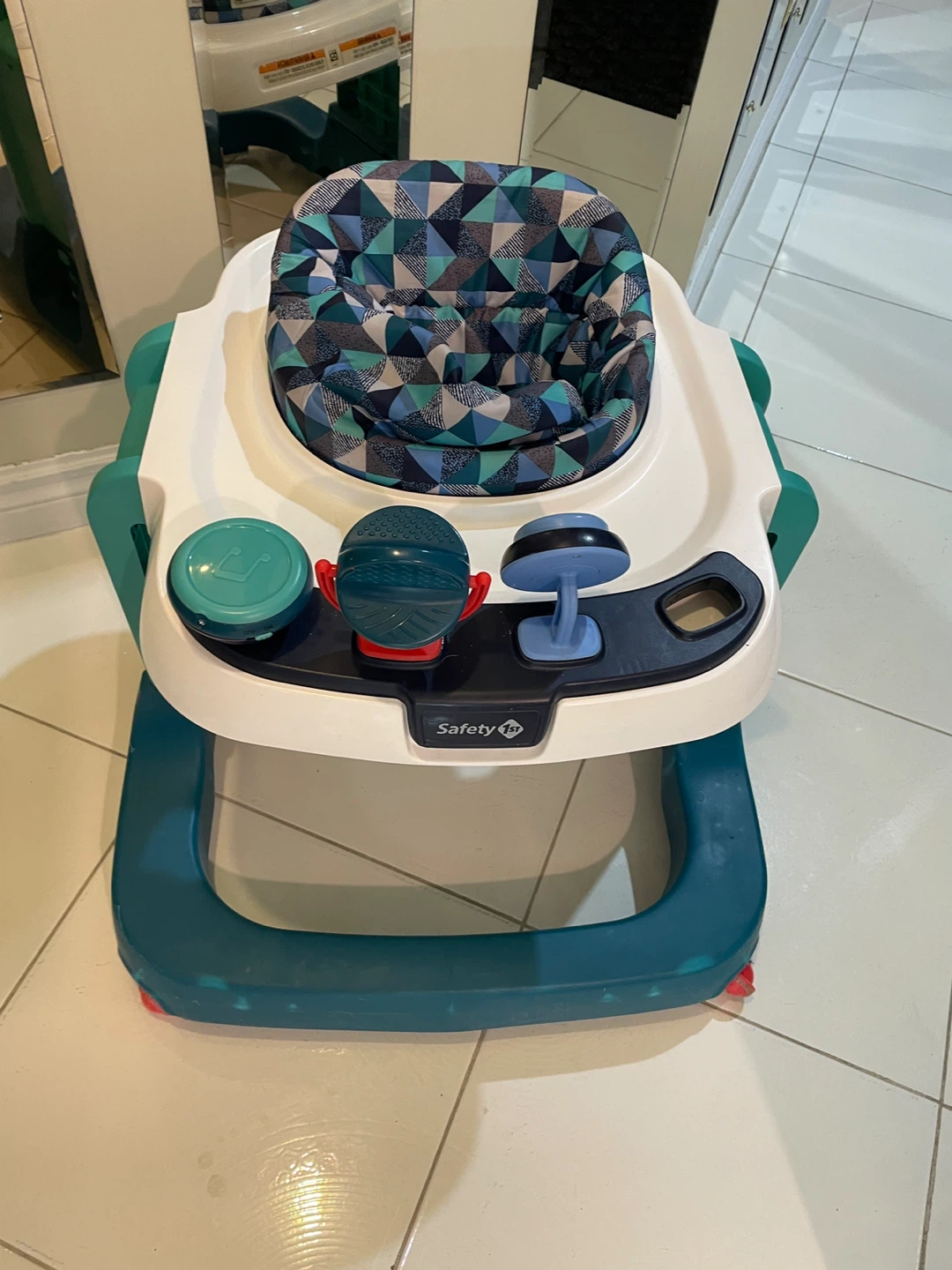 Safety 1st Baby Walker
