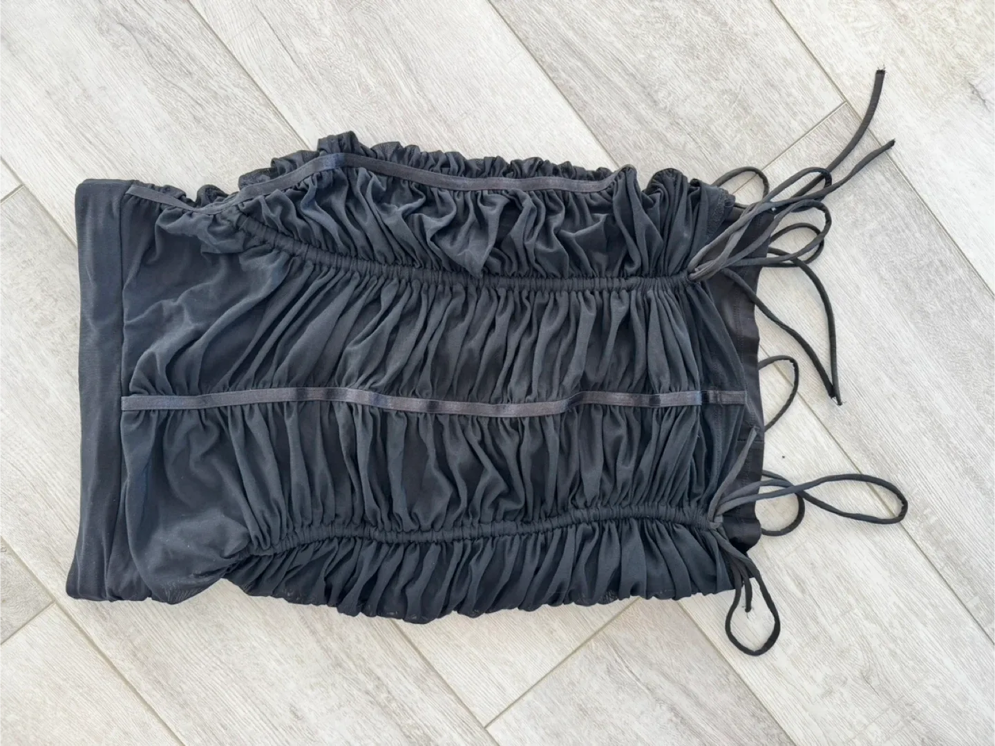 Guess Black Skirt - Size XS image indicator(3)