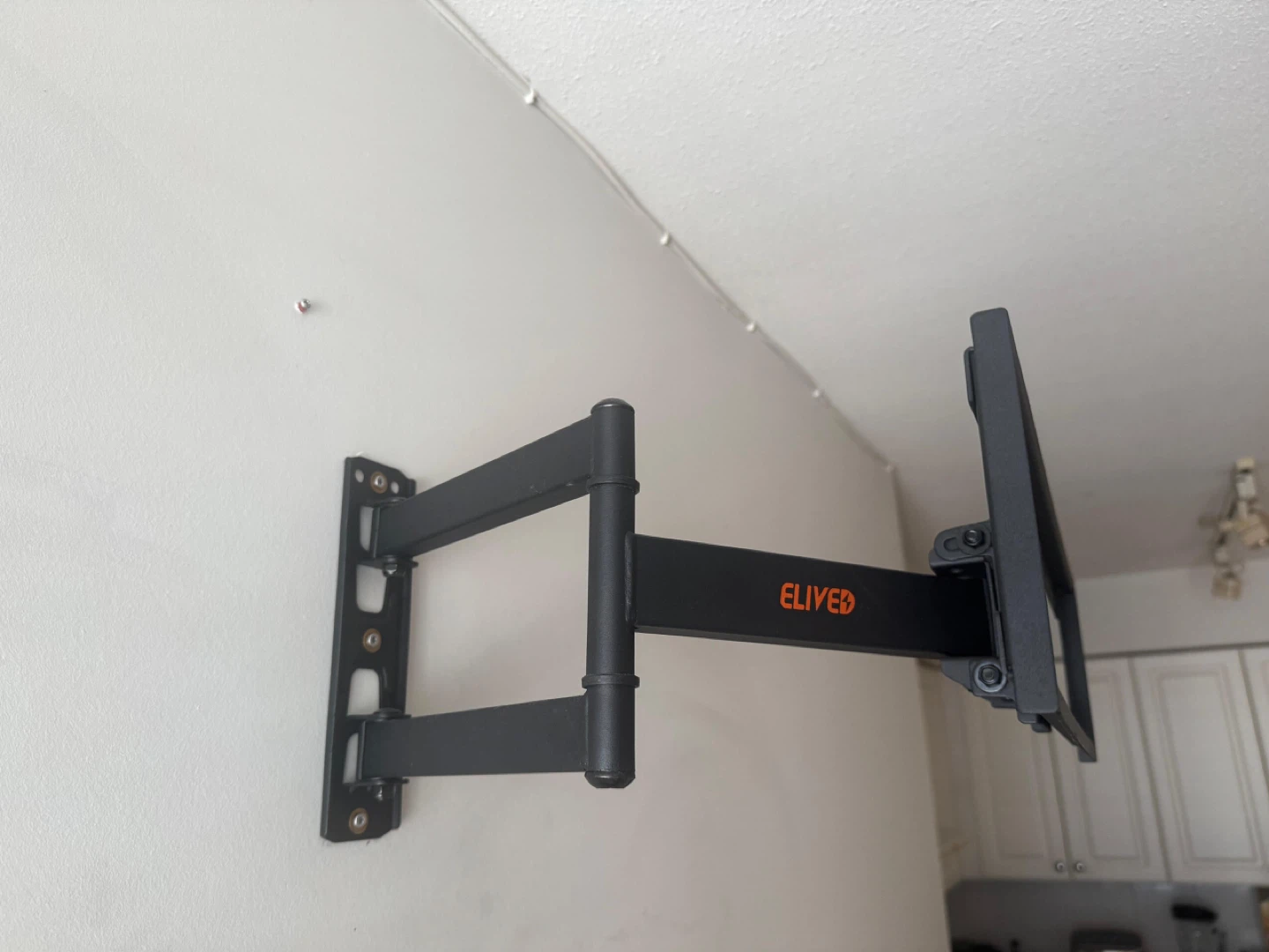 Elived TV Wall Mount - photo 4