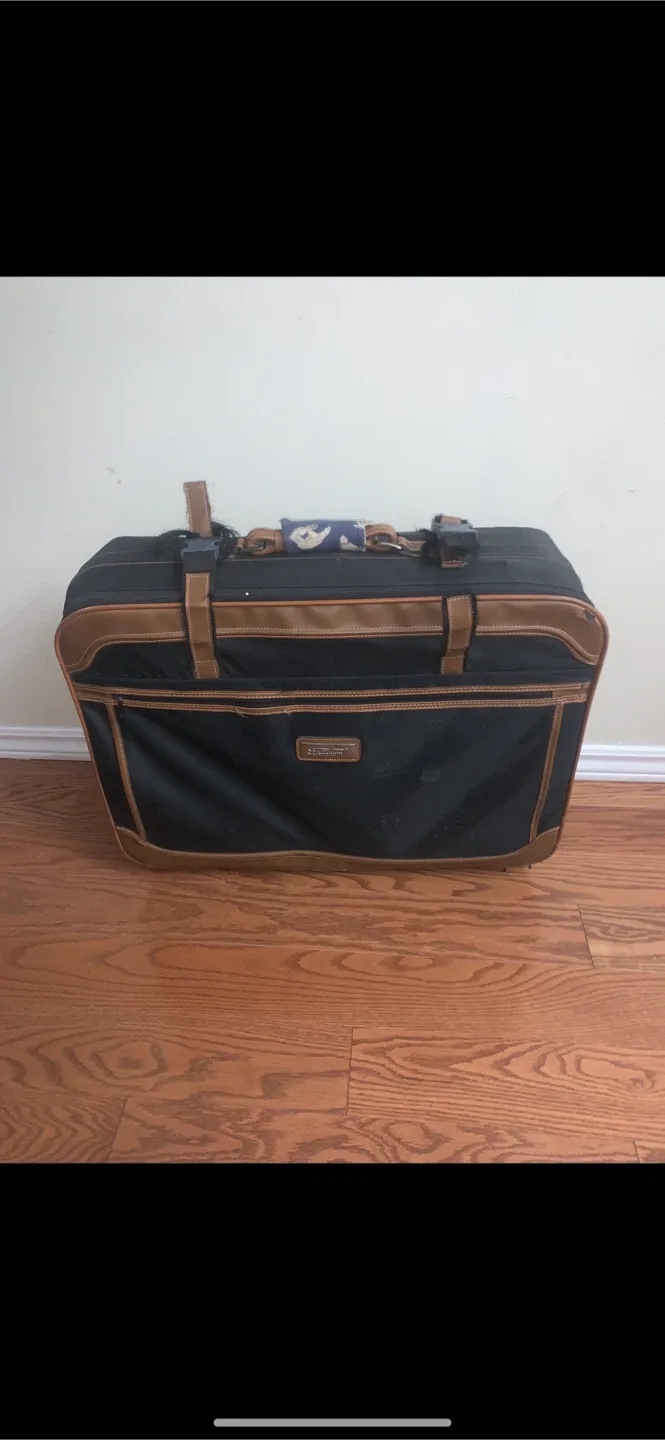 7 Travel Luggage Bags Set image indicator(3)