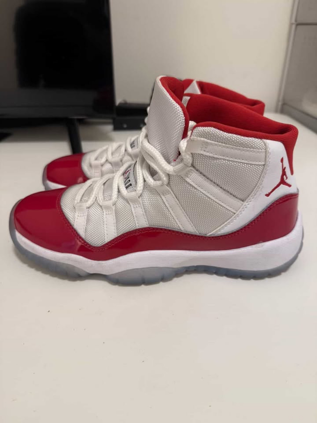 Air Jordan 11 Retro Cherry Red 6Y