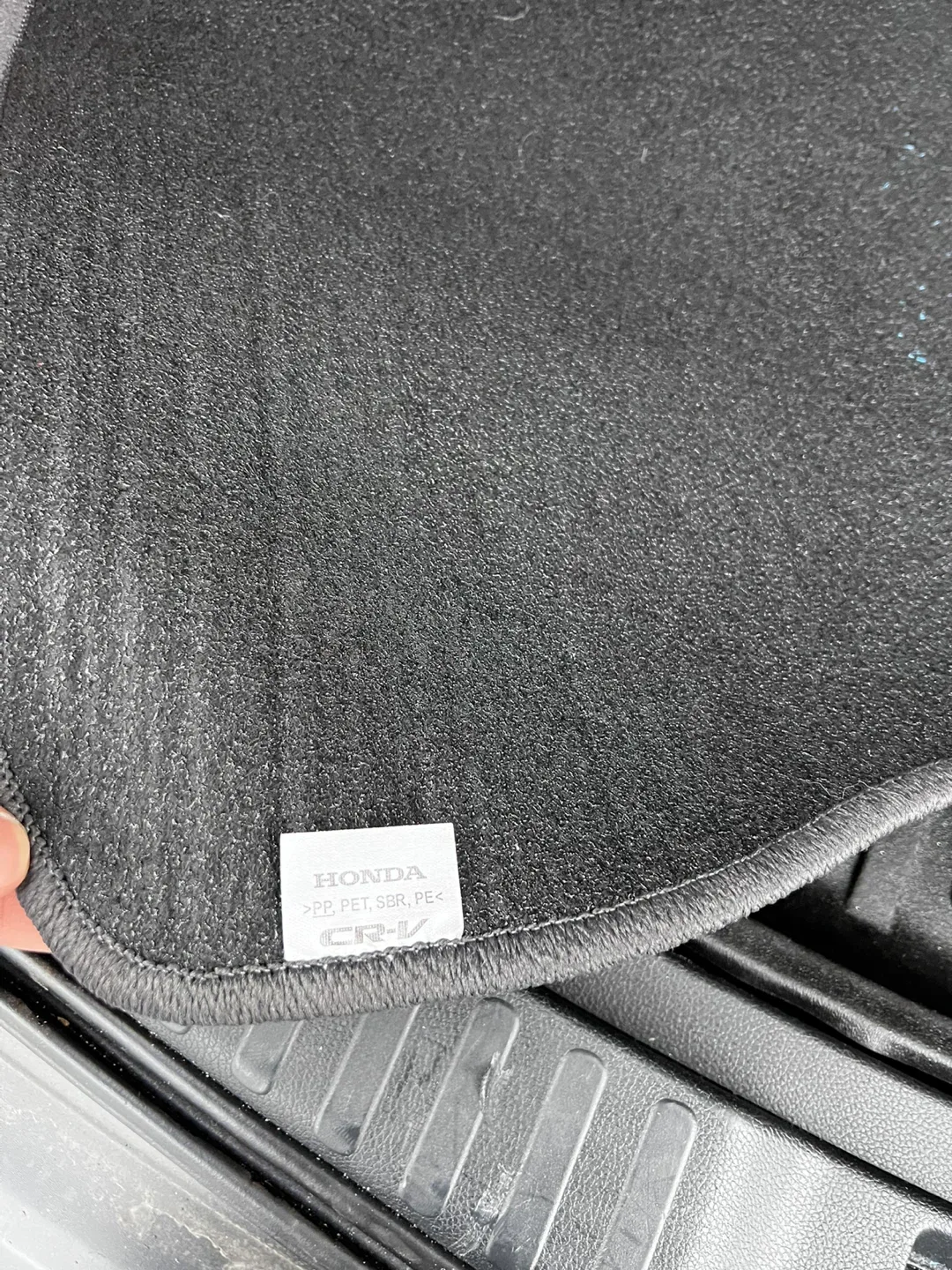 Honda CR-V Black Floor Mats image indicator(5)