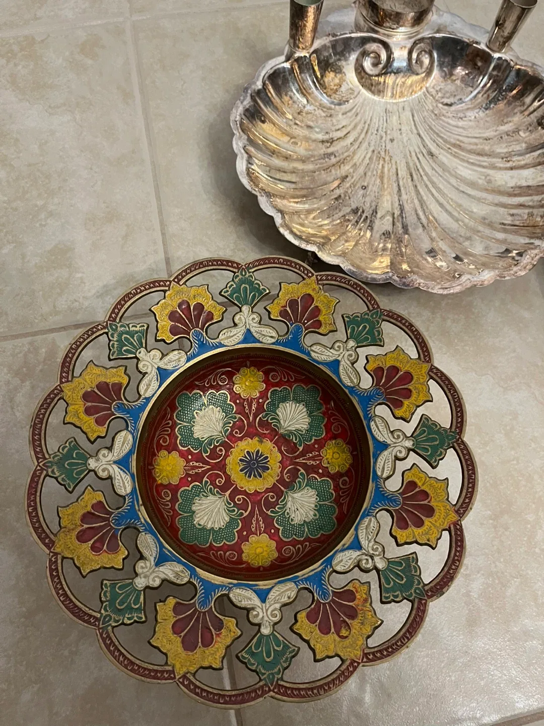 Vintage Decorative Bowls - Set of 3 image indicator(3)