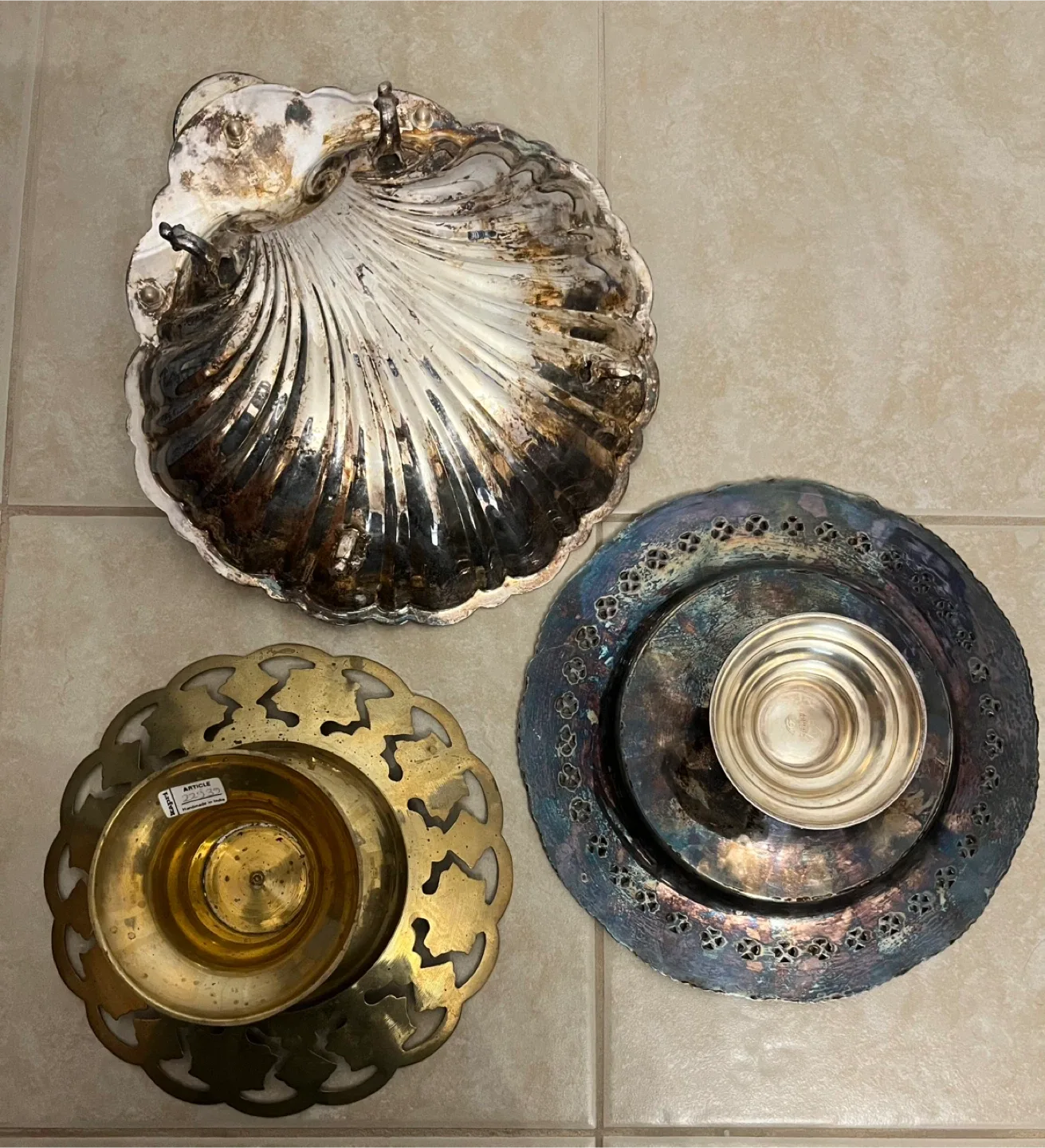 Vintage Decorative Bowls - Set of 3 image indicator(5)