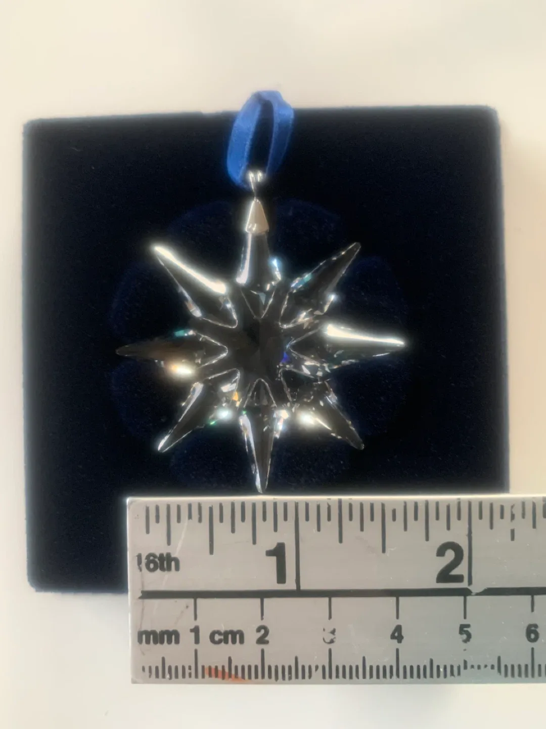 Swarovski Crystal Star Ornament with Box image indicator(3)
